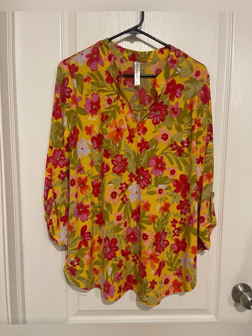 Dear Scarlett  Medium Floral V-Neck Tunic in Mustard Yellow w/Red